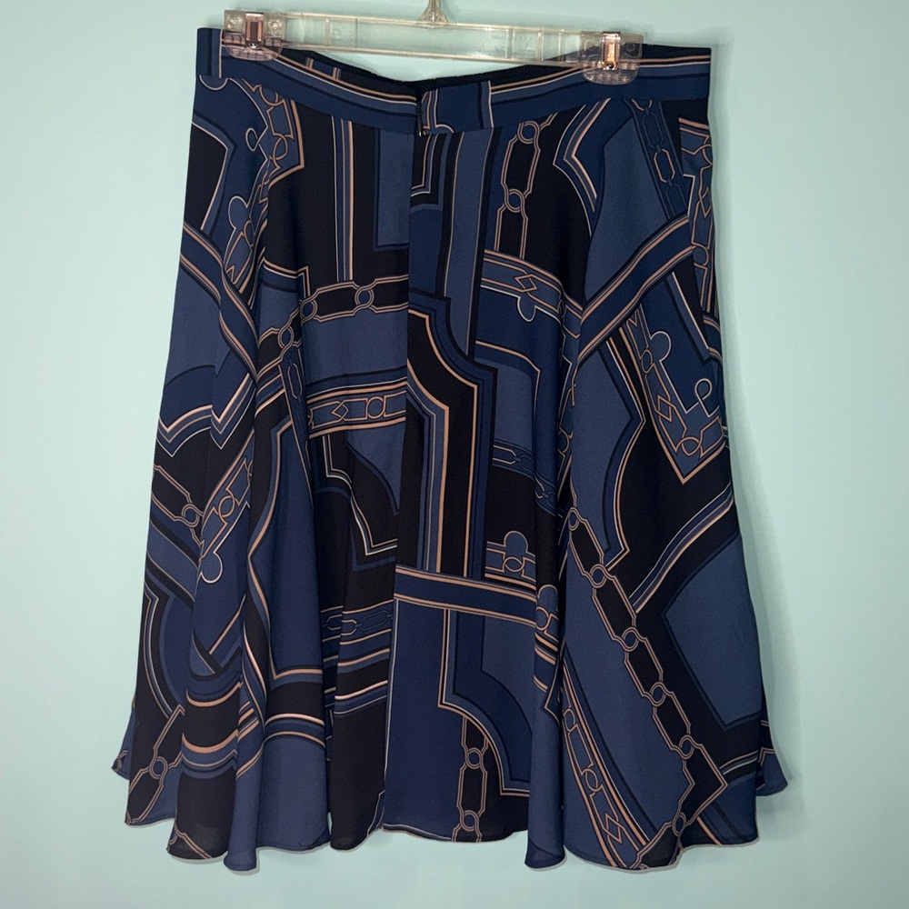 Ann Taylor Navy Geometric A-Line Skirt 8 petite - Picture 2 of 6